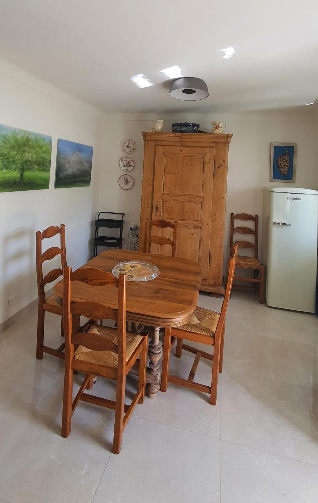 Charmant Appartement En Rez De Jardin Sartene  Exterior photo